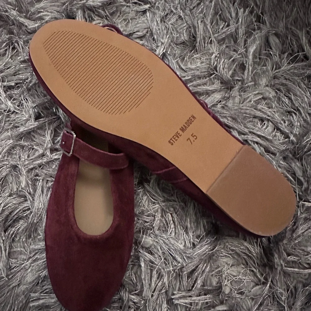 Steve Madden Dreaming-S burgundy suede
Mary Jane ballet flat Women’s 7.5 NWOB - Picture 2 of 5